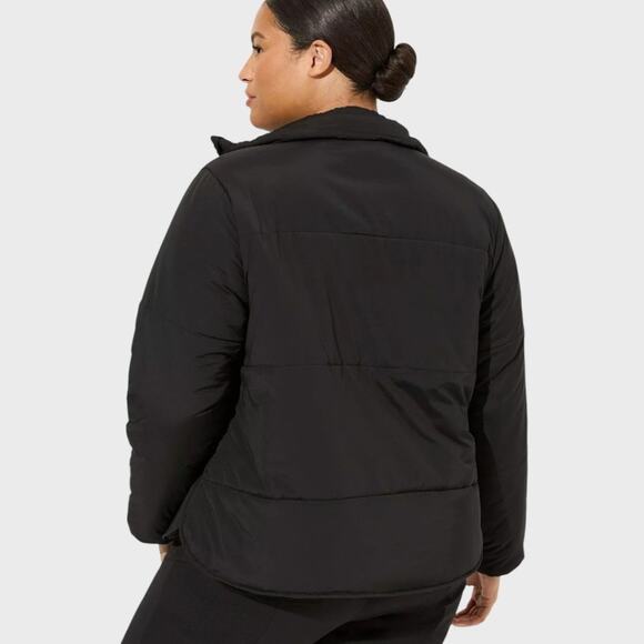 TORRID Matte Stretch Nylon Light-Weight Puffer Active Jacket - Picture 3 of 13